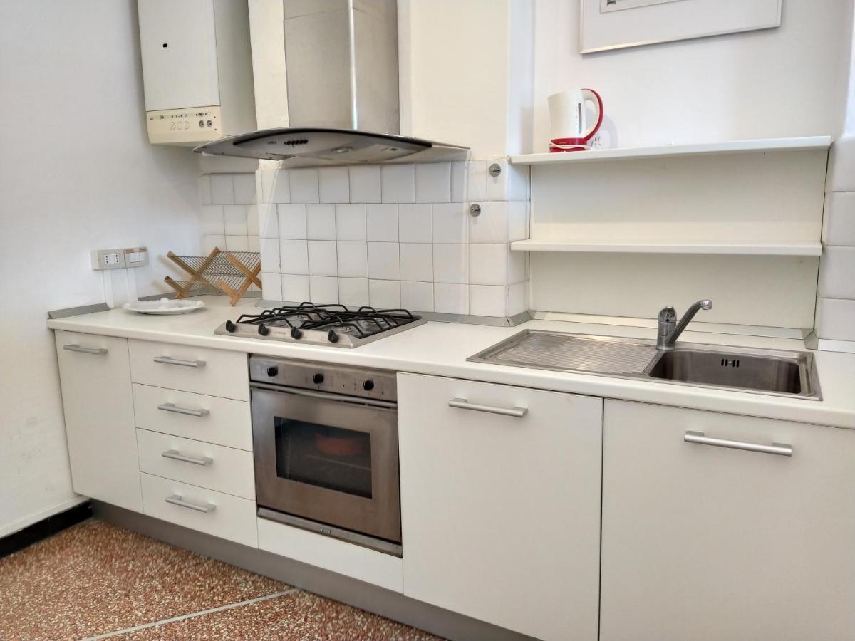 Bianca House Sea View Apartment Леванто Екстериор снимка